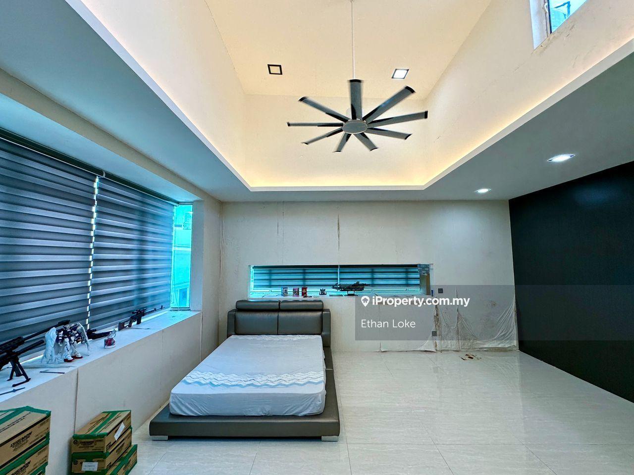 Bungalow House for Sale in Bandar Country Homes, Rawang by Ethan Loke - iProperty.com.my