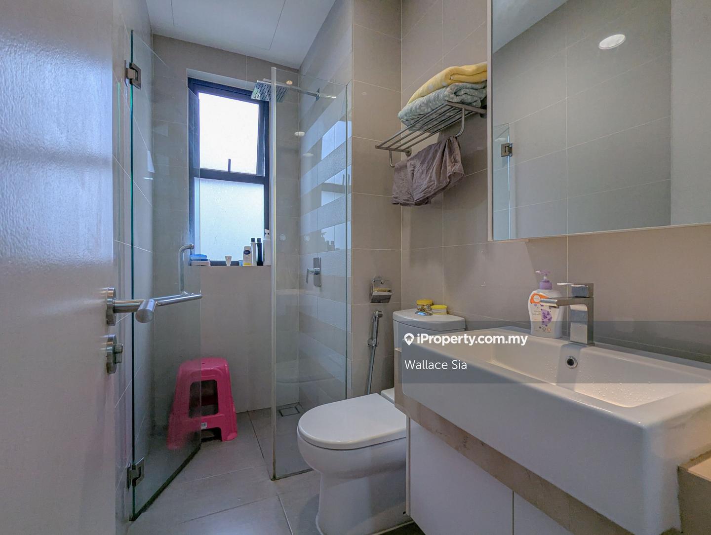 Residensi Servis untuk Dijual di South View oleh Wallace Sia - iProperty.com.my