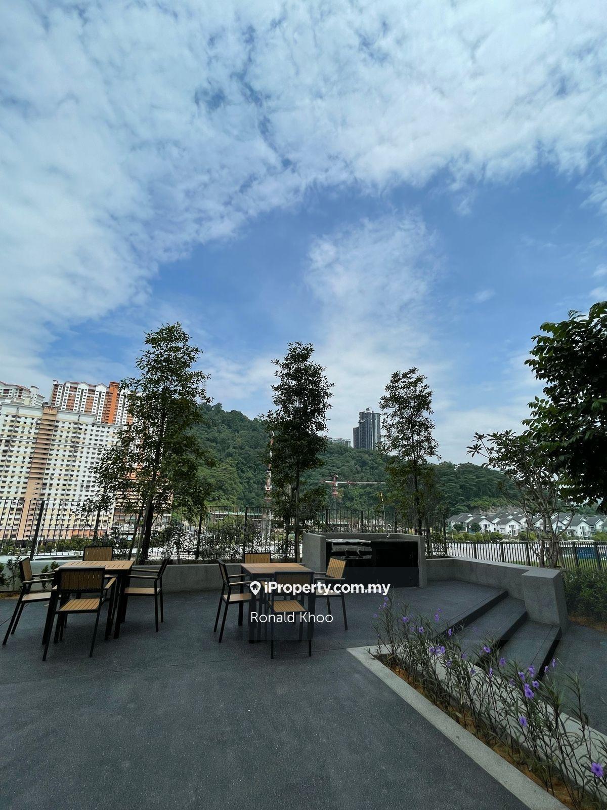Service Residence for Sale in Hampton Height Damansara by Ronald Khoo - iProperty.com.my