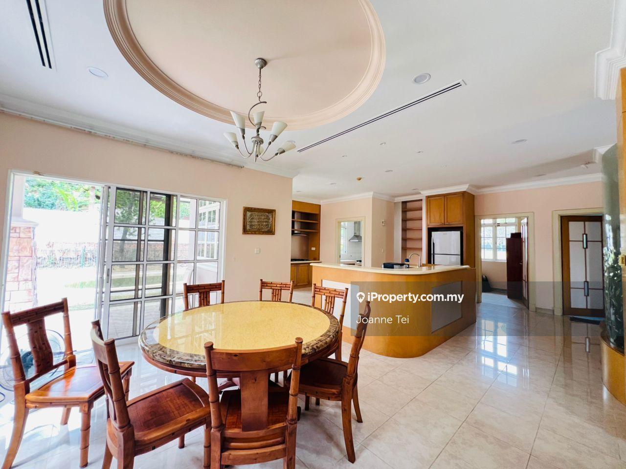 Bungalow House for Sale in Perdana Lakeview East, Cyberjaya by Joanne Tei - iProperty.com.my