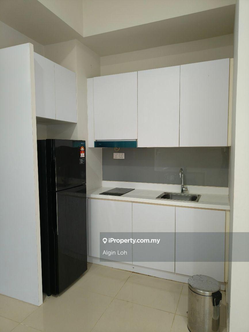 Service Residence for Rent in Third Avenue by Algin Loh - iProperty.com.my