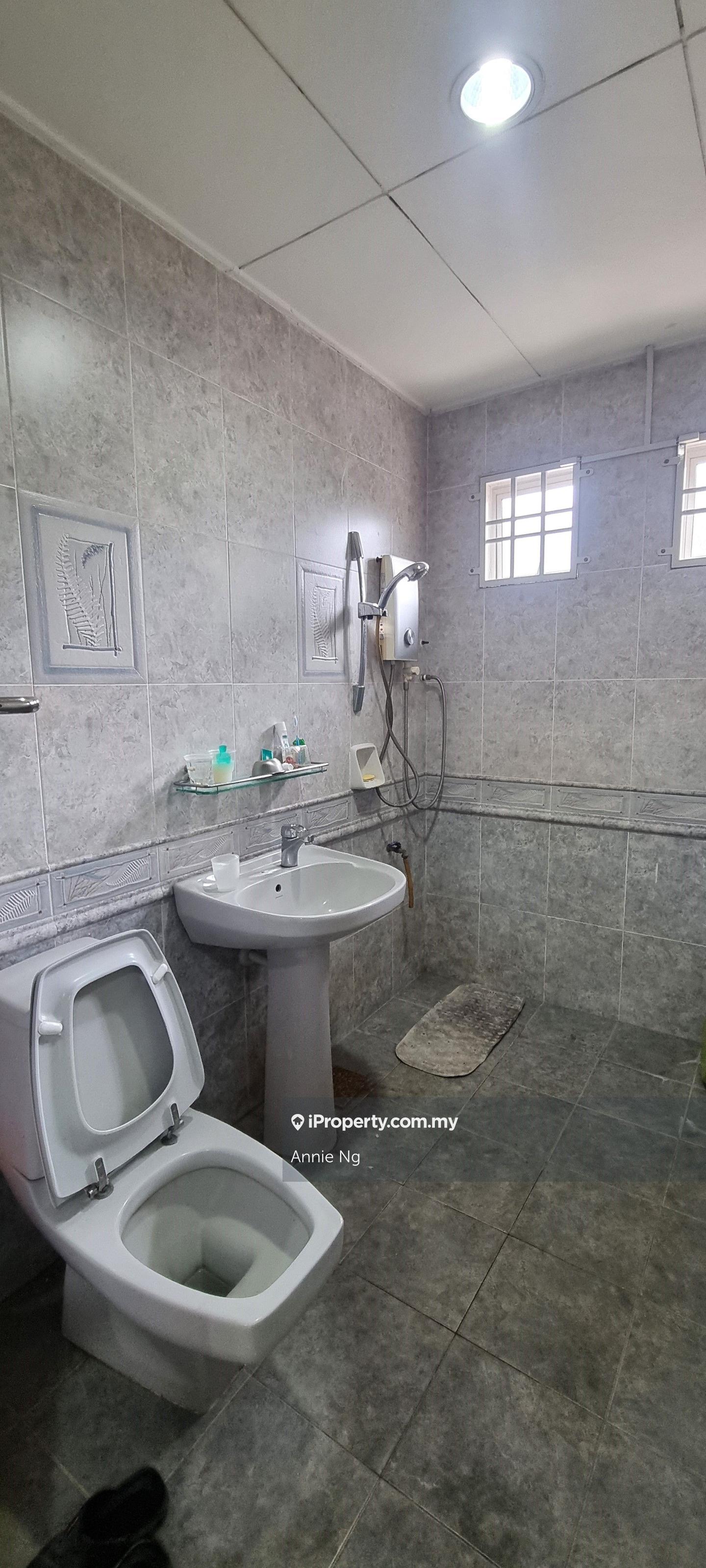 2-storey Terraced House for Sale in Bukit Rahman Putra, Sungai Buloh by Annie Ng - iProperty.com.my