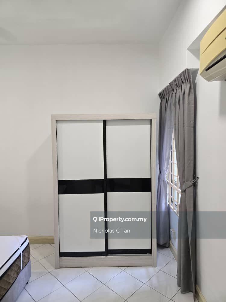 Kondominium untuk Disewa di Pantai Panorama Condominiums oleh Nicholas C Tan - iProperty.com.my