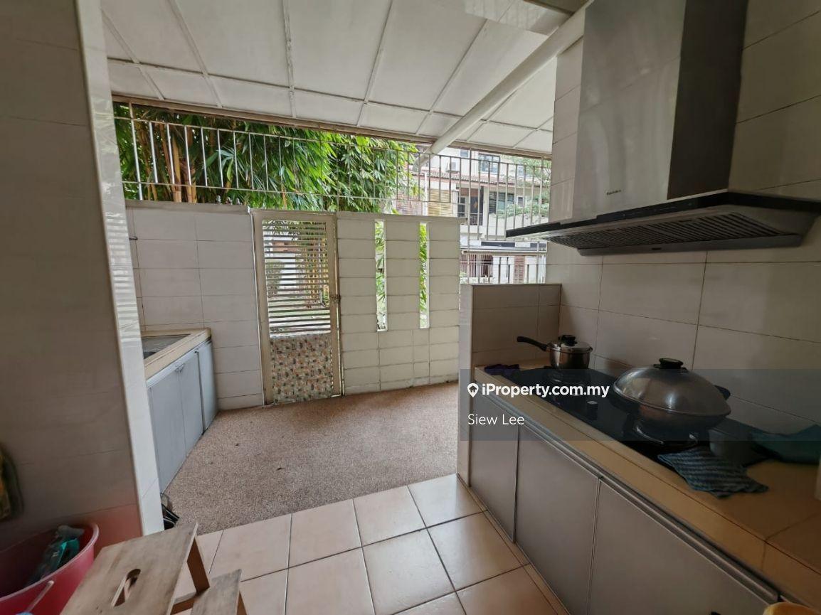 Townhouse for Sale in Sunway Damansara, Kota Damansara by Siew Lee - iProperty.com.my