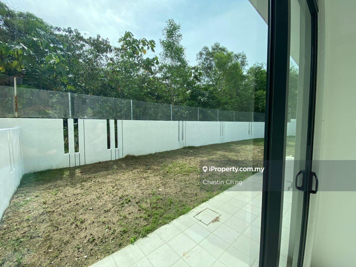 Rumah Berkembar untuk Dijual di Bukit Rahman Putra, Sungai Buloh oleh Chastin Ch'ng - iProperty.com.my