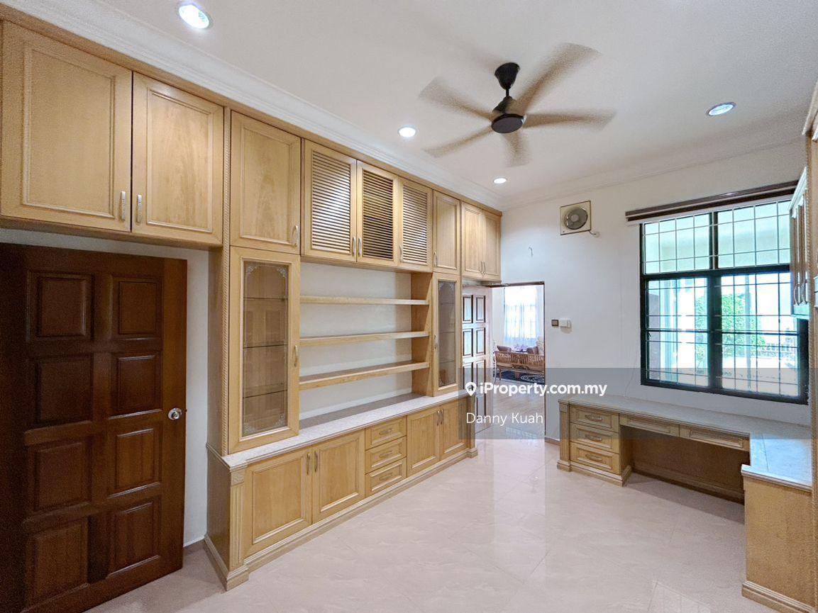 Banglo untuk Dijual di Taman Melaka Perdana, Bukit Katil oleh Danny Kuah - iProperty.com.my
