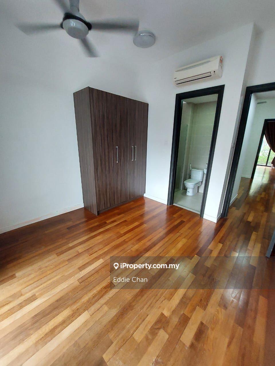 Rumah Berangkai 3 Tingkat untuk Dijual di 16 Quartz Courtyard Villa, Melawati oleh Eddie Chan - iProperty.com.my