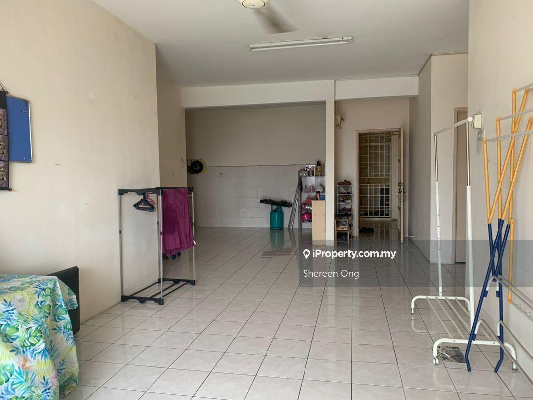 Condominium for Sale in Platinum Hill PV 3 by Shereen Ong - iProperty.com.my