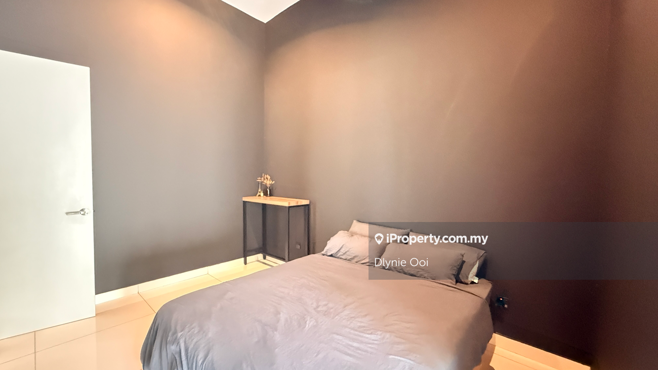 Semi-Detached House for Sale in Taman Semanja, Kajang by Dlynie Ooi - iProperty.com.my