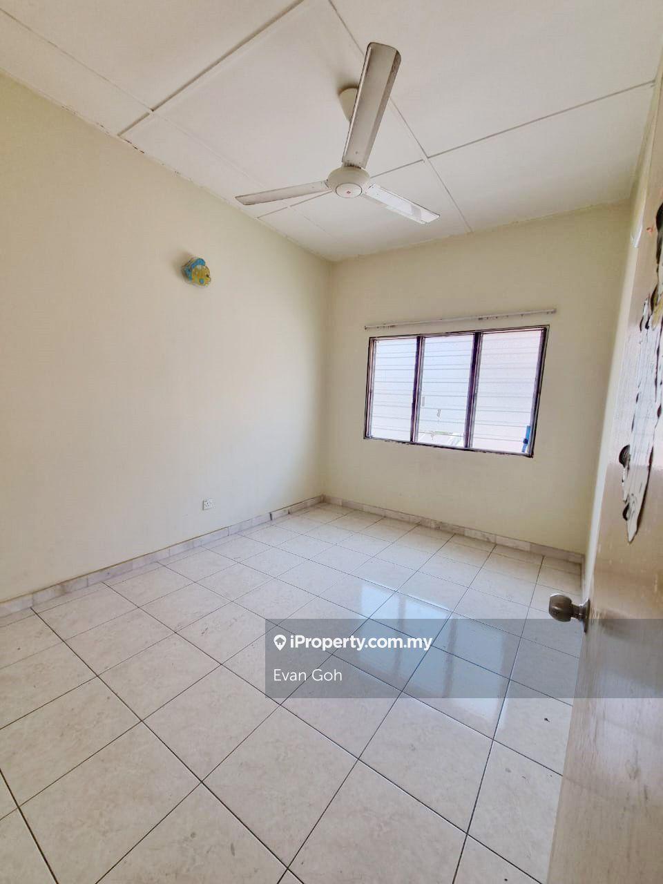 Rumah Berangkai 2 Tingkat untuk Dijual di Bandar Nusaputra, Puchong oleh Evan Goh - iProperty.com.my