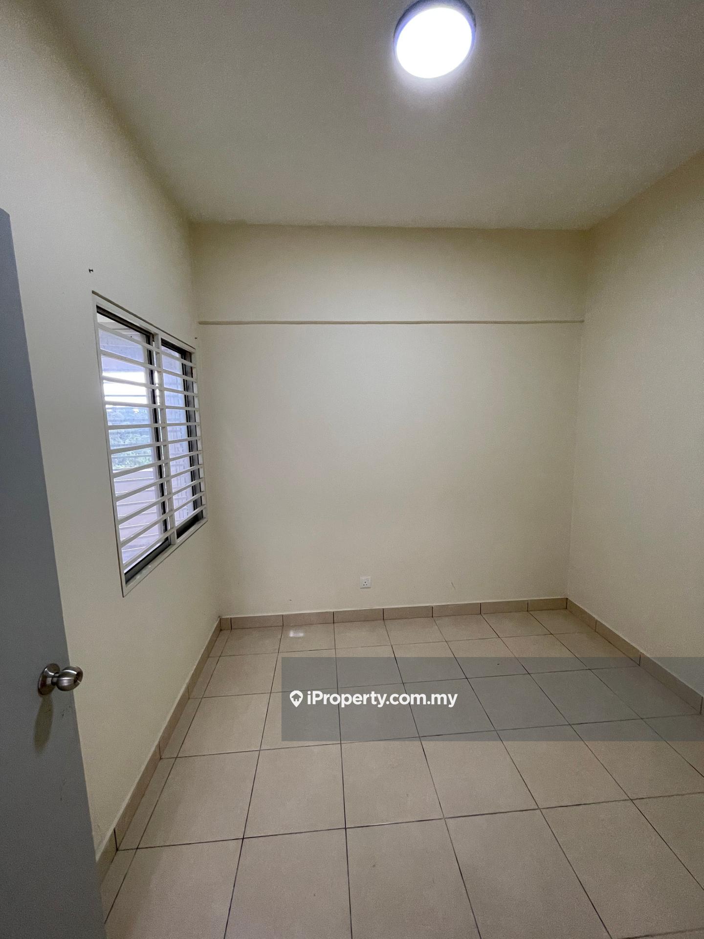 Pangsapuri untuk Dijual di Suria Tropika Apartment oleh Jason Chun - iProperty.com.my