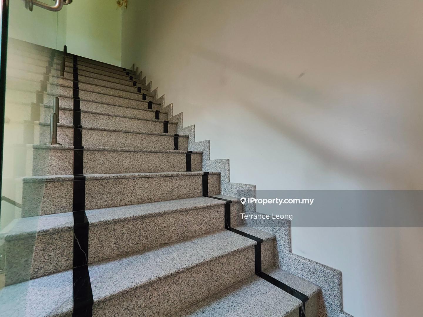 Semi-Detached House for Sale in Desa hill villa desa petaling kl Semi D Corner, Desa Petaling by Terrance Leong - iProperty.com.my