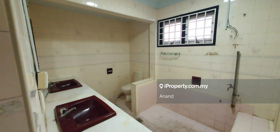 Banglo untuk Dijual di Kelana Jaya, Petaling Jaya oleh Anand - iProperty.com.my