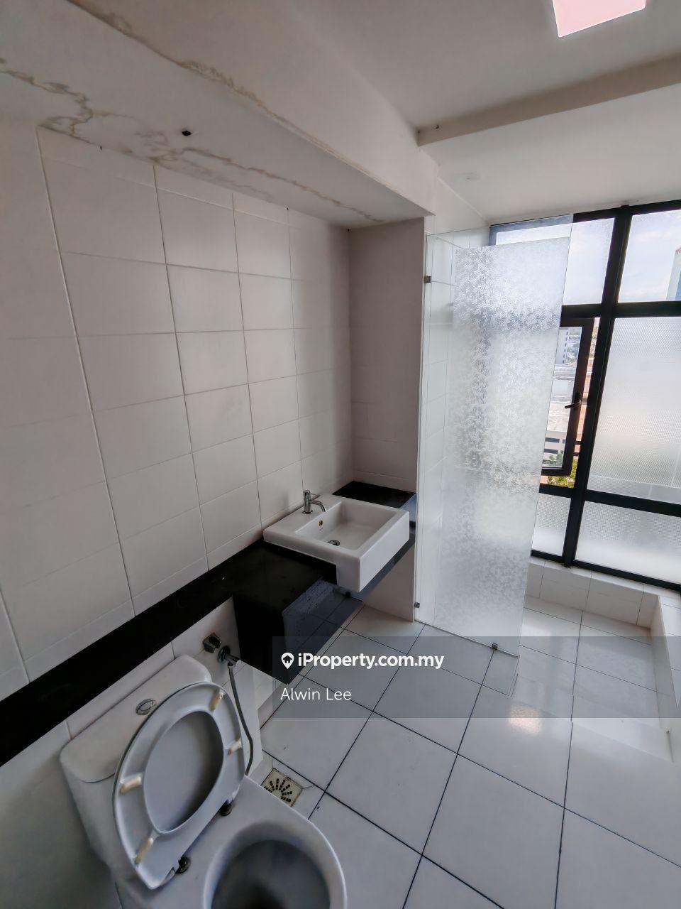Service Residence for Rent in Trefoil by Alwin Lee - iProperty.com.my