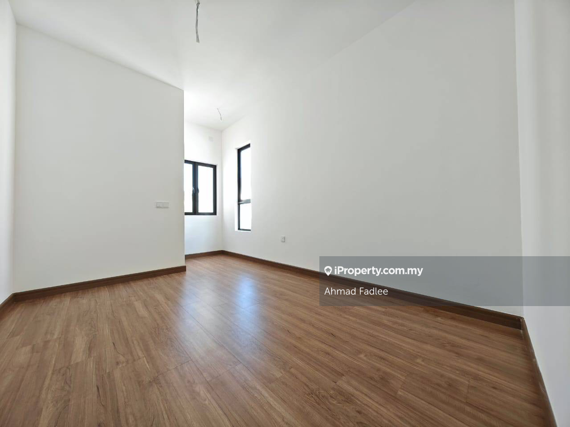 Rumah Berangkai 2 Tingkat untuk Dijual di Bandar Serenia, Dengkil oleh Ahmad Fadlee - iProperty.com.my