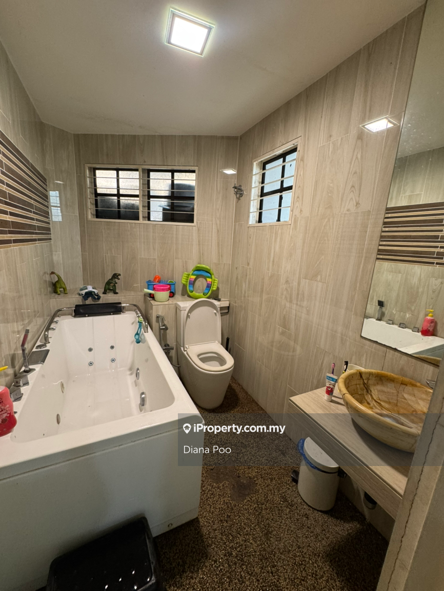 Rumah Berangkai 2 Tingkat untuk Dijual di SS1, Petaling Jaya oleh Diana Poo - iProperty.com.my