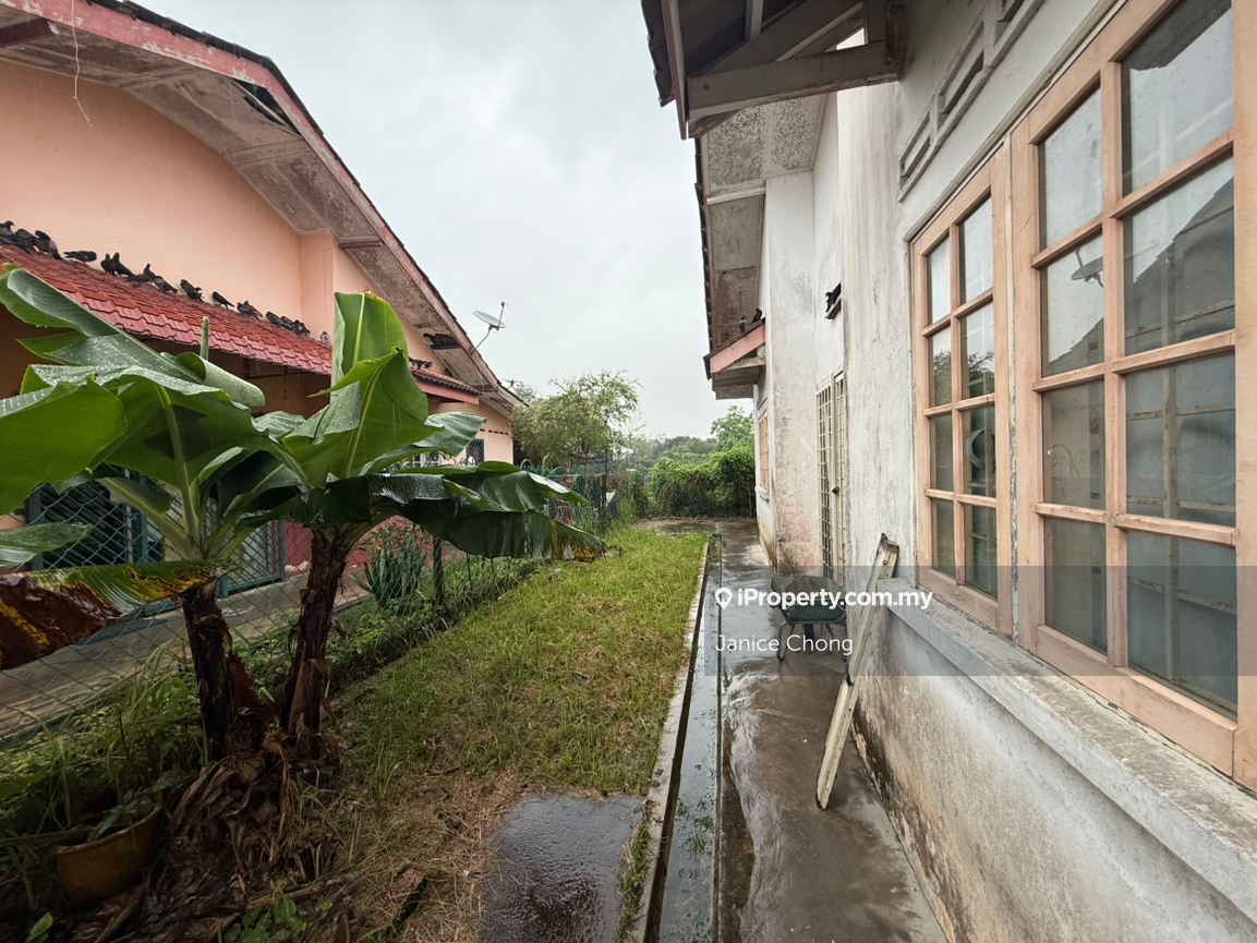 Rumah Berkembar untuk Dijual di Taman Daya, Johor Bahru oleh Janice Chong - iProperty.com.my