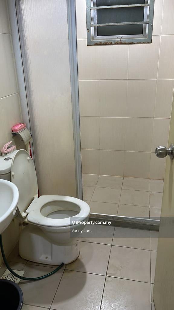 Service Residence for Sale in OUG Parklane by Vanny Lum - iProperty.com.my