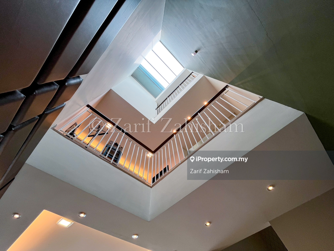 Rumah Berangkai 2 Tingkat untuk Dijual di Taman Nadayu 92, Kajang oleh Zarif Zahisham - iProperty.com.my