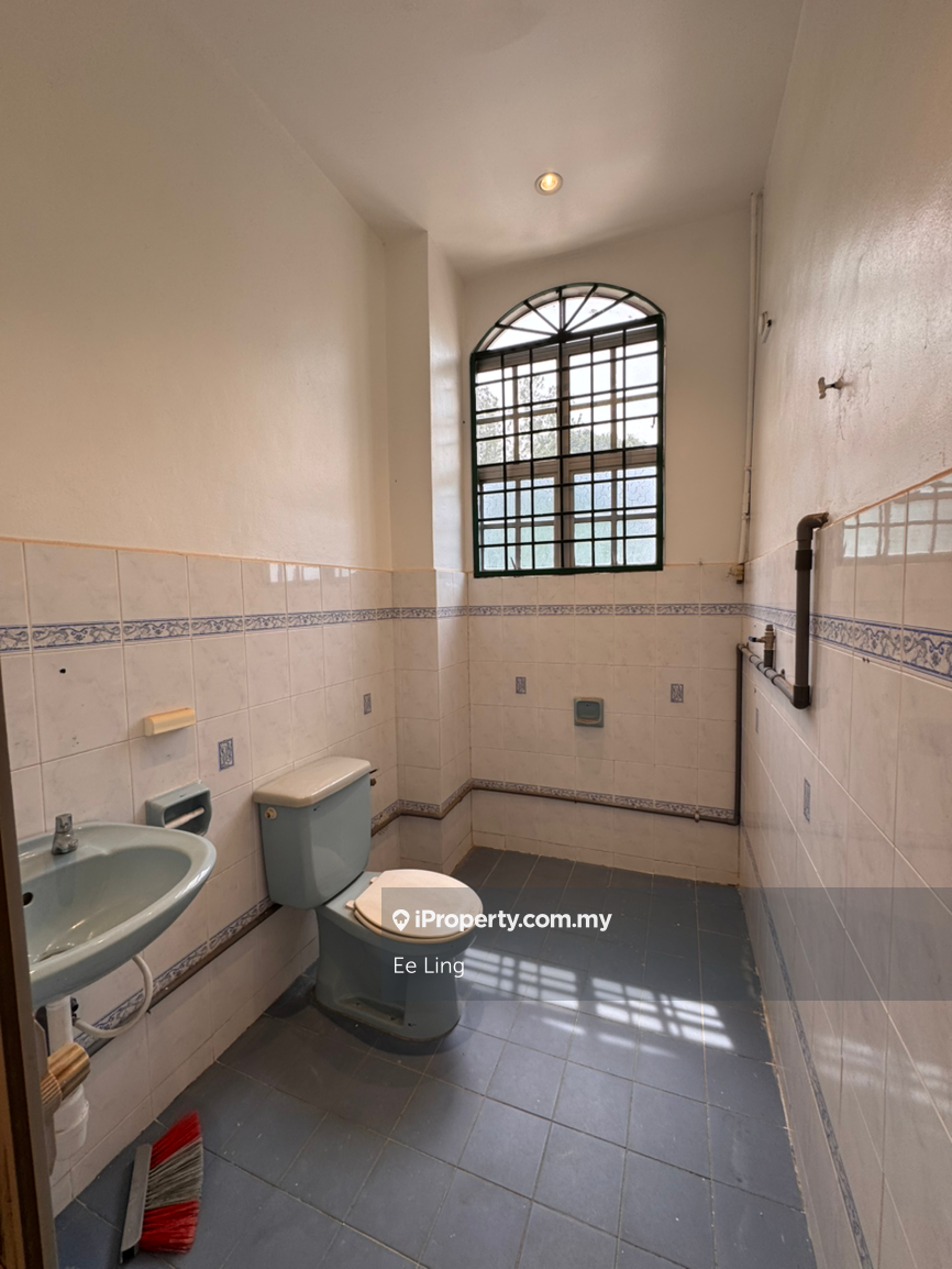 Rumah Berangkai 2.5 Tingkat untuk Disewa di BANDAR PUCHONG JAYA, Puchong oleh Ee Ling - iProperty.com.my