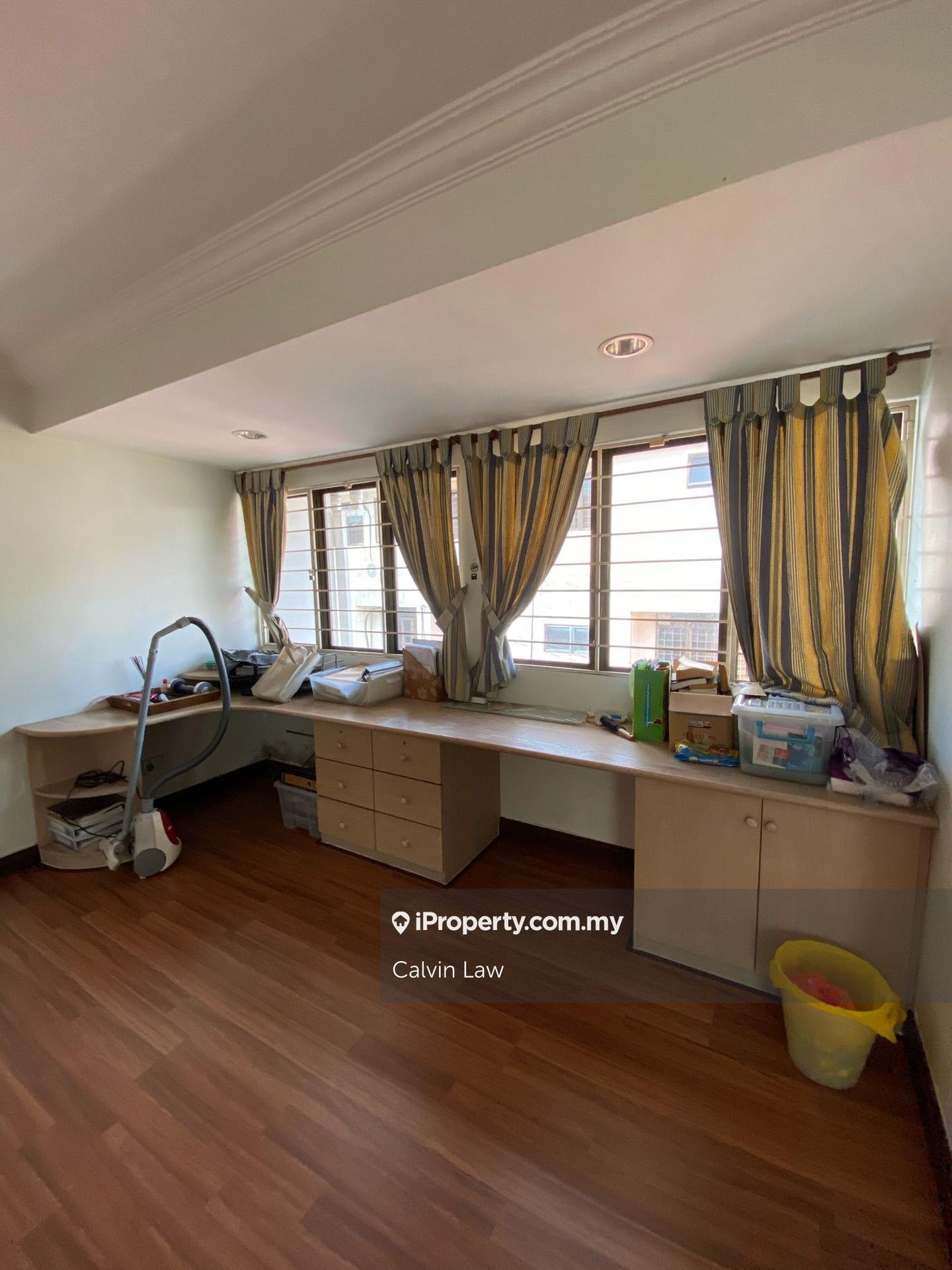 1-storey Terraced House for Sale in Bu11, Bandar Utama by Calvin Law - iProperty.com.my