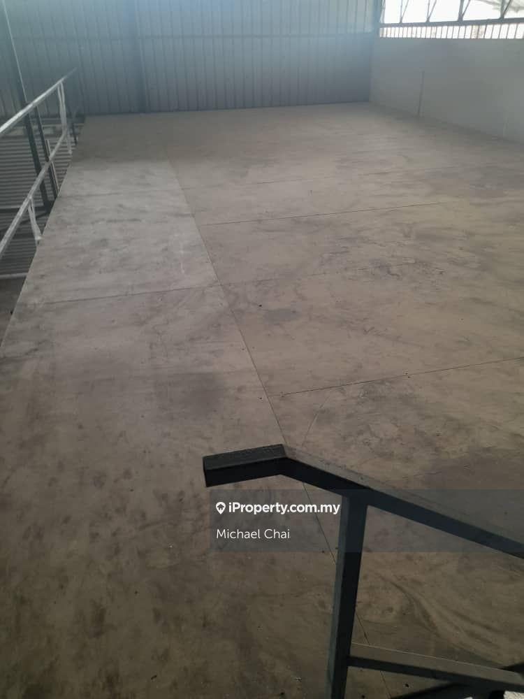 Kilang Teres untuk Disewa di Jalan Kampung Baru,, Puchong oleh Michael Chai - iProperty.com.my