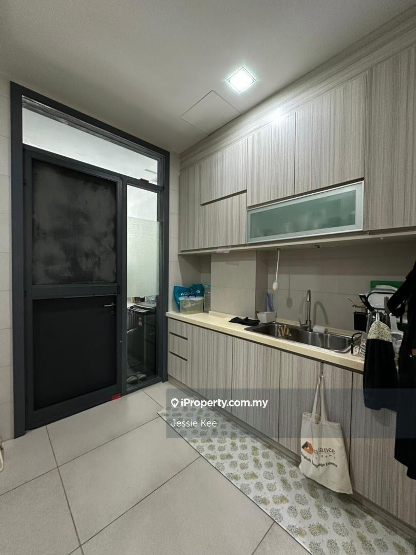 Rumah Berangkai 2 Tingkat untuk Dijual di Casaman, Desa Parkcity oleh Jessie Kee - iProperty.com.my