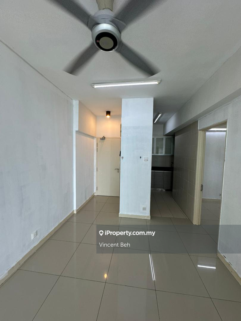 Service Residence for Sale in Tiara Mutiara / The Crown by Vincent Beh - iProperty.com.my