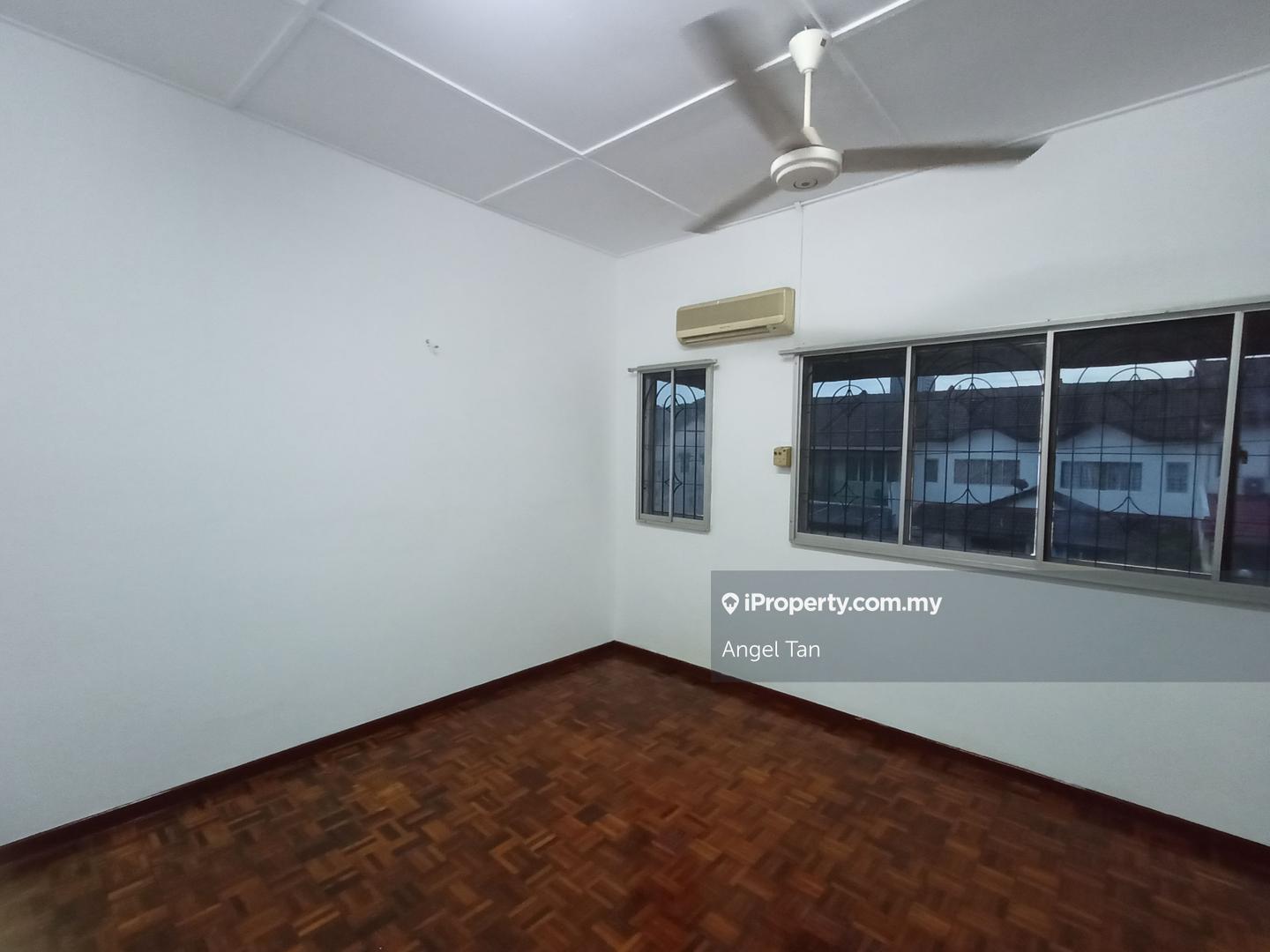 Rumah Berangkai 2 Tingkat untuk Dijual di BANDAR PUCHONG JAYA, Puchong oleh Angel Tan - iProperty.com.my