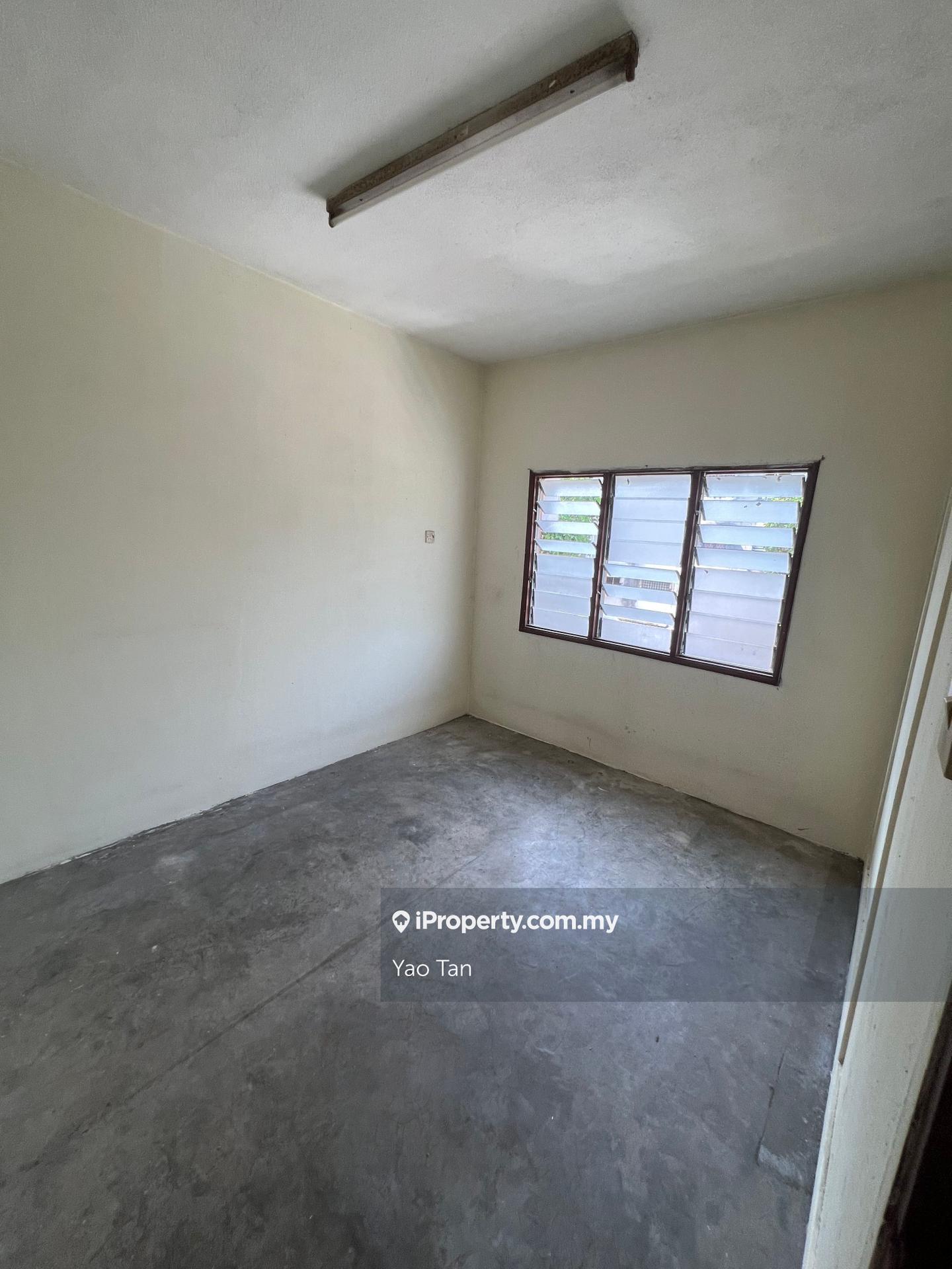 Rumah Pangsa untuk Dijual di Flat Taman Alam Megah oleh Yao Tan - iProperty.com.my