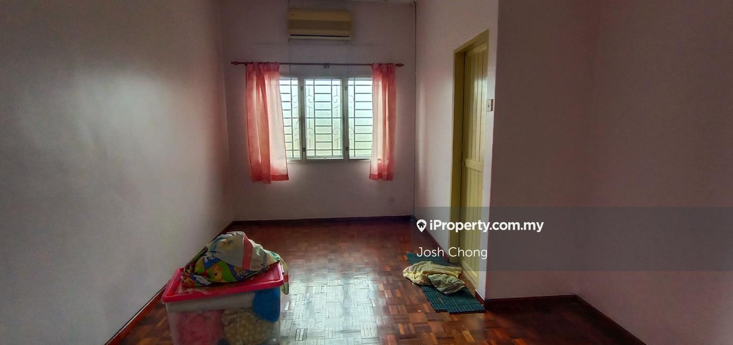 Rumah Berangkai 2 Tingkat untuk Dijual di Teluk Gadong, Taman Gembira, Kawasan 6, Klang oleh Josh Chong - iProperty.com.my