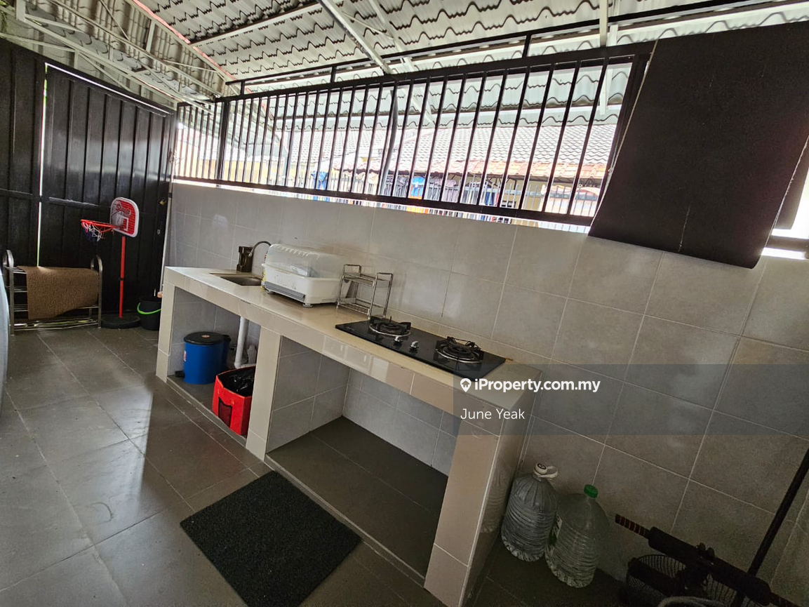 Rumah Berangkai 1.5 Tingkat untuk Dijual di Subang Jaya, Selangor oleh June Yeak - iProperty.com.my