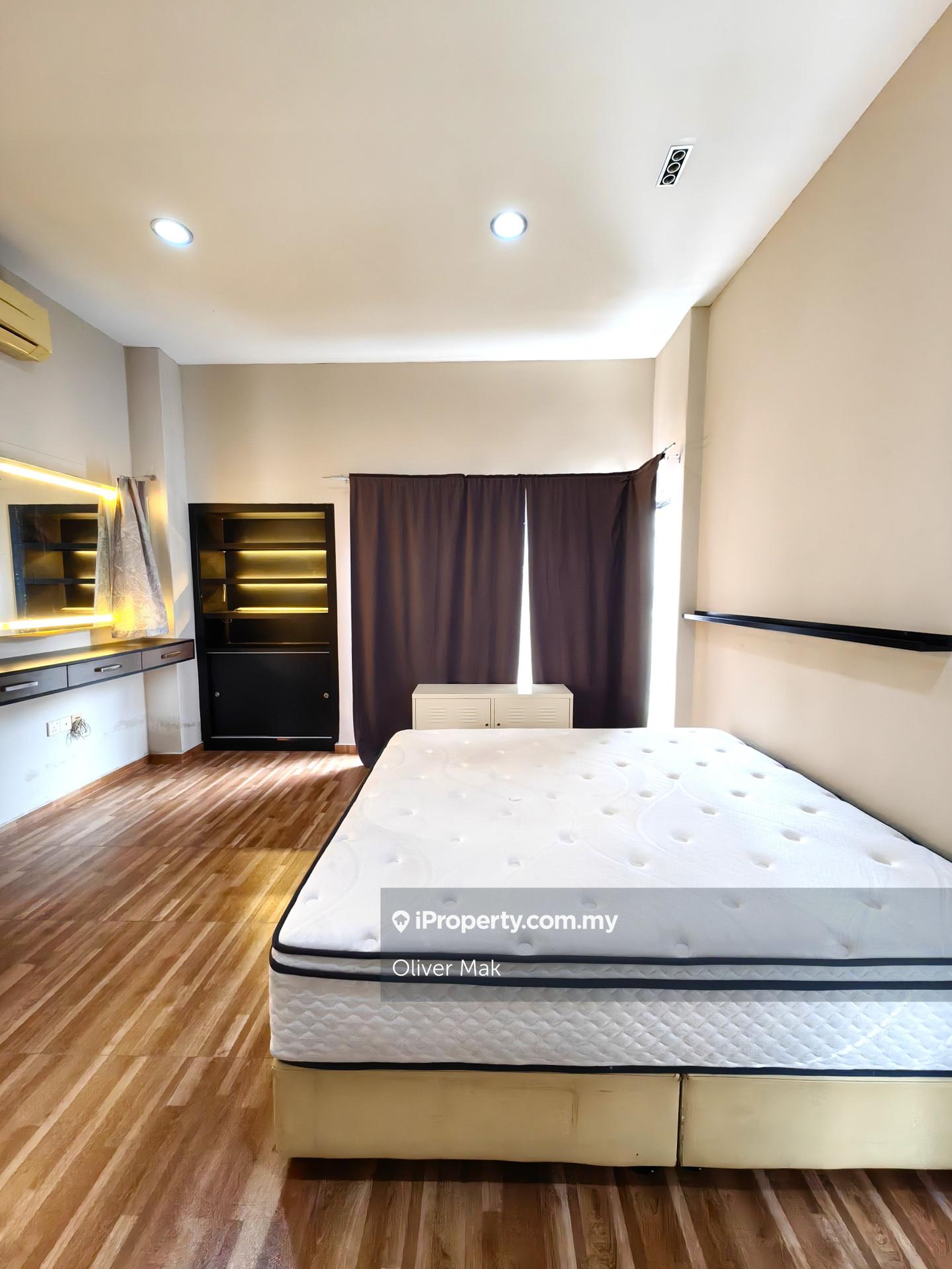 Rumah Berangkai 3 Tingkat untuk Dijual di Taman Esplanad, Bukit Jalil oleh Oliver Mak - iProperty.com.my