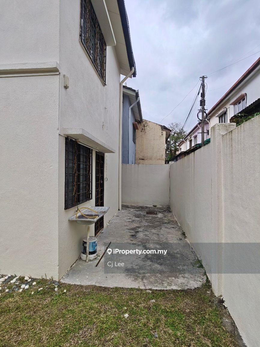 Semi-Detached House for Sale in Taman Puncak Jalil, Seri Kembangan by Cj Lee - iProperty.com.my