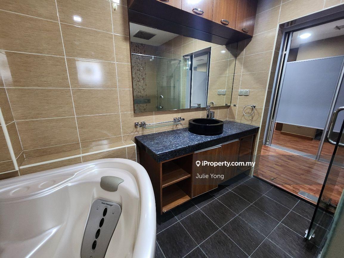 Kondominium untuk Dijual di Laman Suria oleh Julie Yong - iProperty.com.my