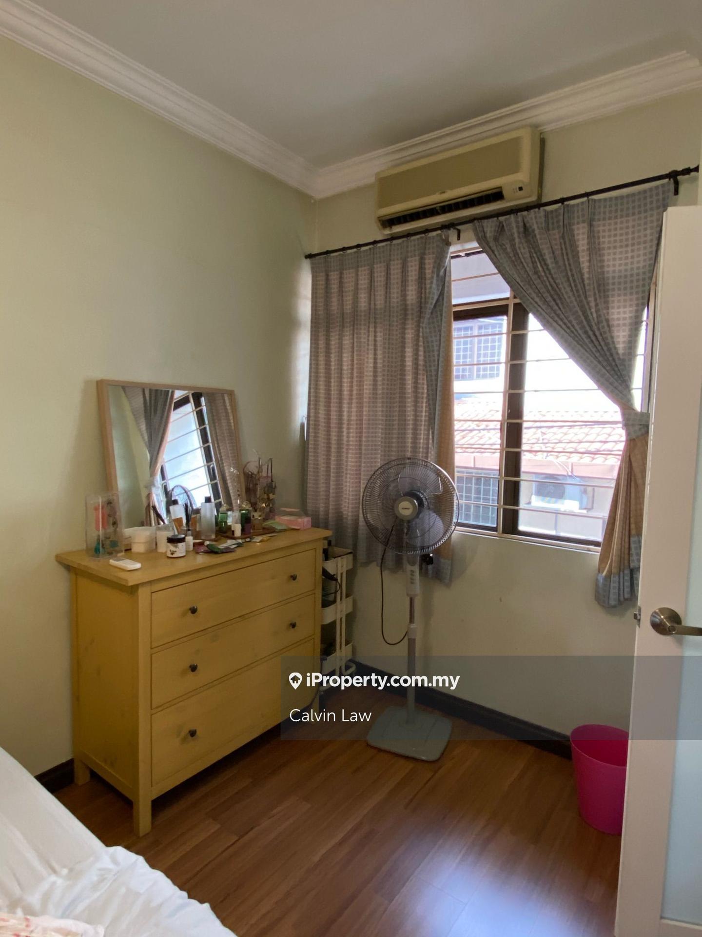1-storey Terraced House for Sale in Bu11, Bandar Utama by Calvin Law - iProperty.com.my