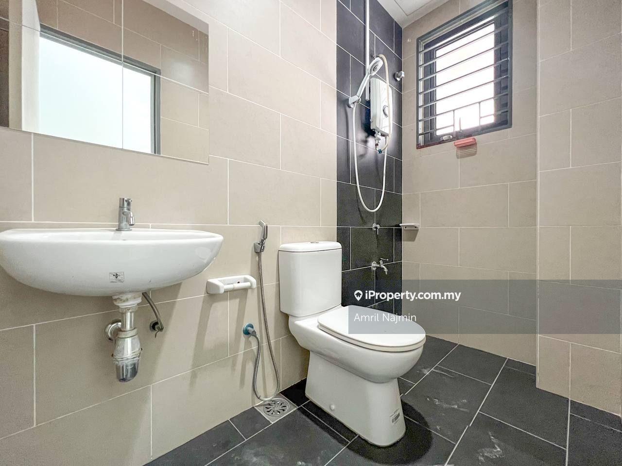 Rumah Berangkai 2 Tingkat untuk Dijual di Alam Impian Ttdi, Shah Alam oleh Amril Najmin - iProperty.com.my