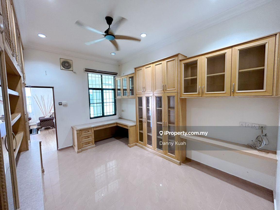 Banglo untuk Dijual di Taman Melaka Perdana, Bukit Katil oleh Danny Kuah - iProperty.com.my