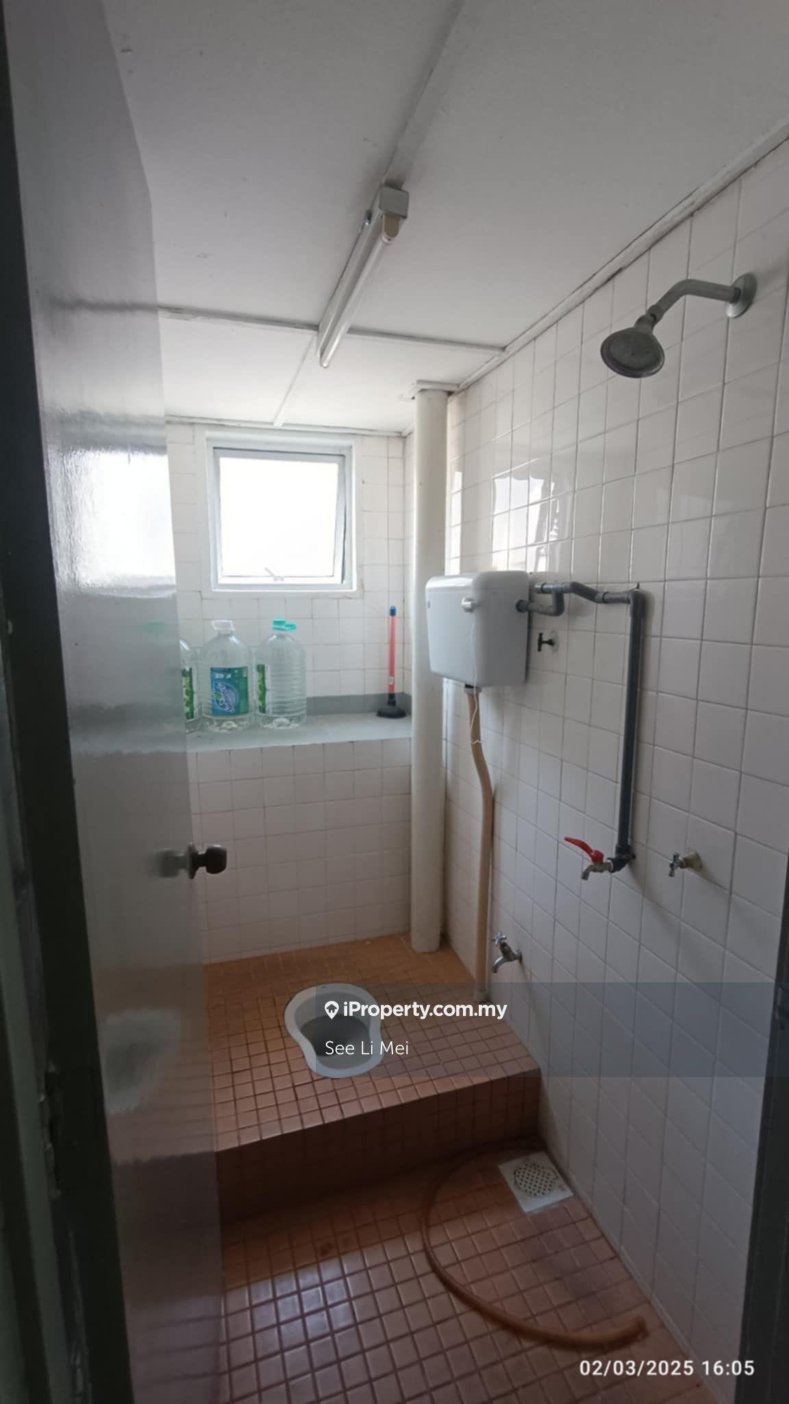 Pejabat untuk Disewa di Pusat Bandar Sri Gombak, Batu Caves oleh See Li Mei - iProperty.com.my