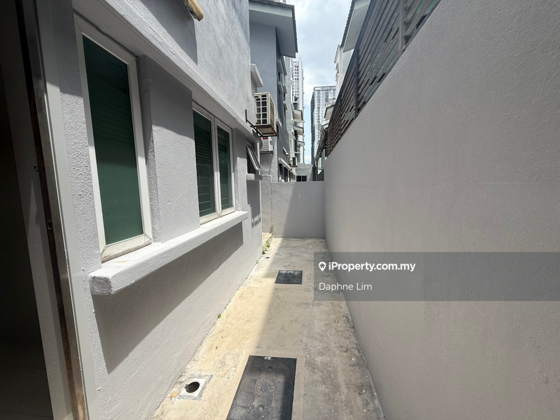 3-storey Terraced House for Sale in Seri Jalil, Bukit Jalil by Daphne Lim - iProperty.com.my