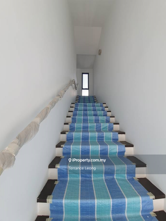 Semi-Detached House for Sale in The Grove, Lakefields Sungai besi , KL ,lake field, Sungai Besi by Terrance Leong - iProperty.com.my