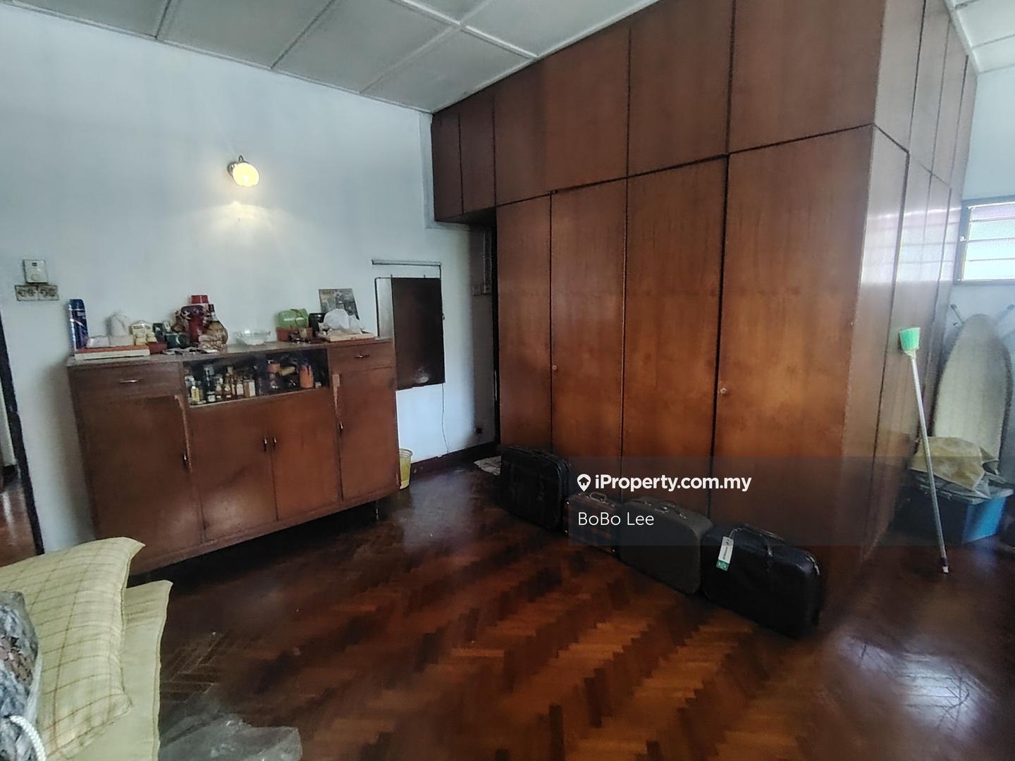 Bungalow House for Sale in Taman Overseas Union (Taman Oug), Jalan Klang Lama (Old Klang Road) by BoBo Lee - iProperty.com.my