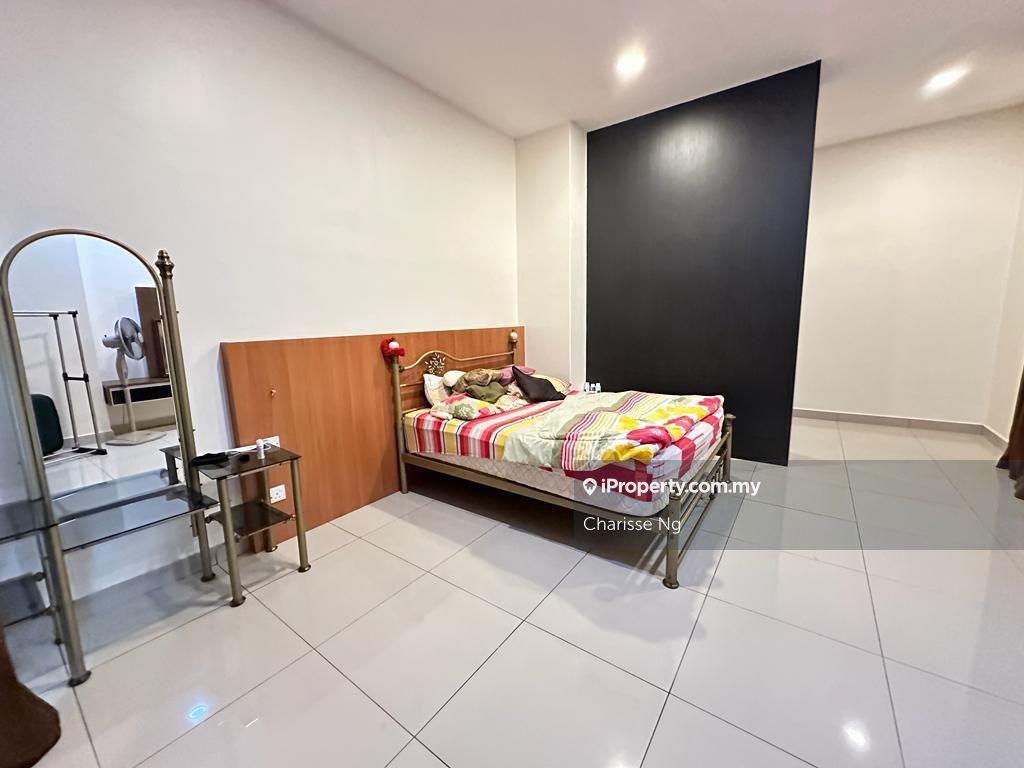 Rumah Berangkai 2 Tingkat untuk Dijual di Goodview Heights, Kajang oleh Charisse Ng - iProperty.com.my