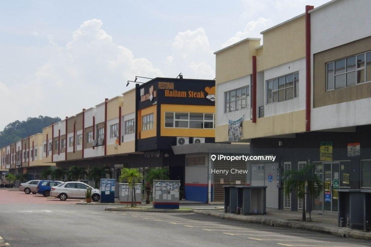 Shop-Office for Sale in Puchong Gateway, Puchong by Henry Chew - iProperty.com.my