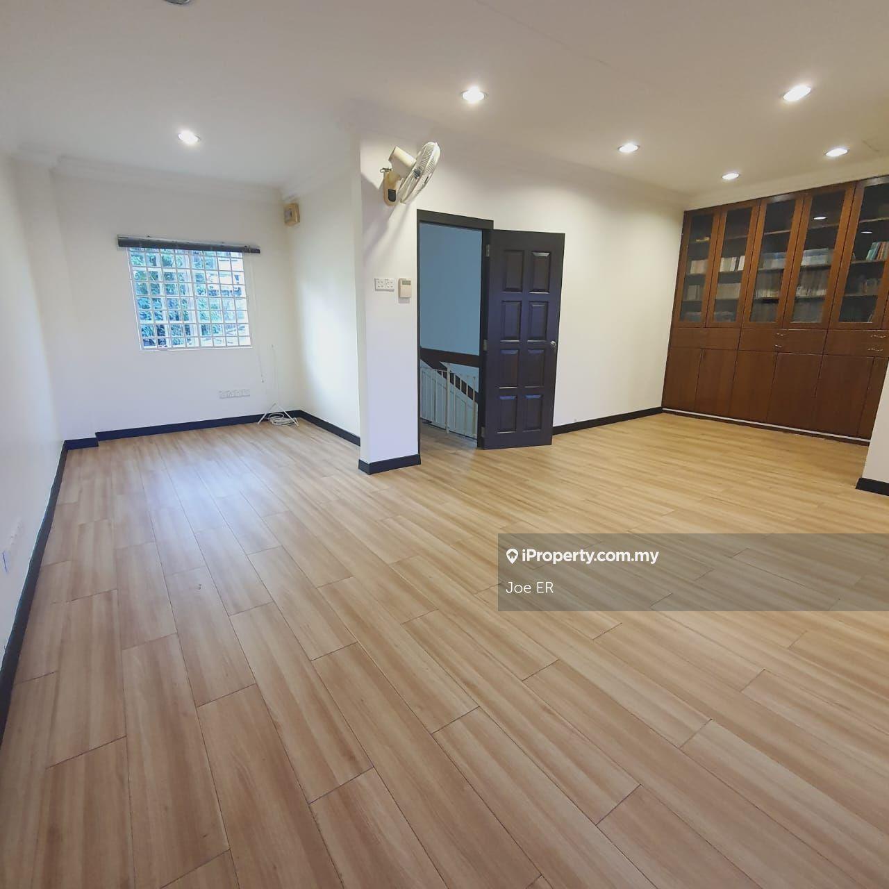 2.5-storey Terraced House for Sale in BANDAR PUCHONG JAYA, Puchong by Joe ER - iProperty.com.my