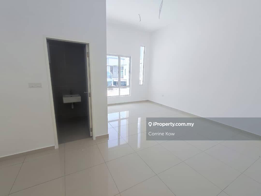 Rumah Berangkai 2 Tingkat untuk Dijual di Bandar Seri Impian, Kluang oleh Corrine Kow - iProperty.com.my