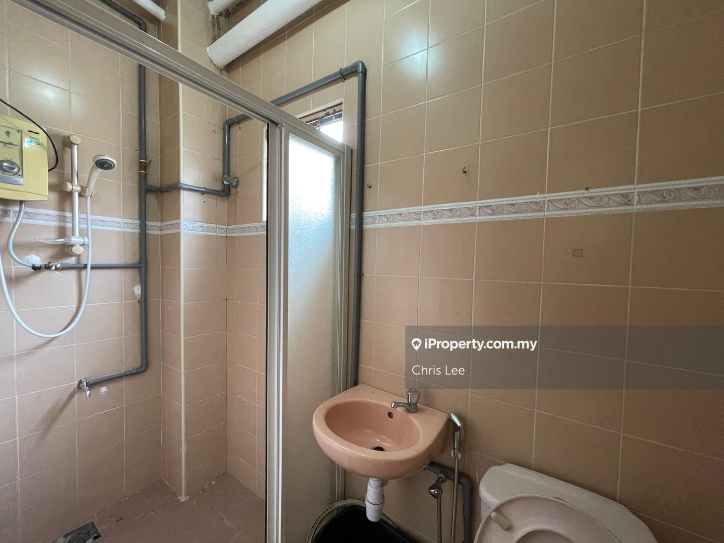 Rumah Berangkai 2 Tingkat untuk Dijual di Bu1 damansara petaling jaya, Bandar Utama oleh Chris Lee - iProperty.com.my