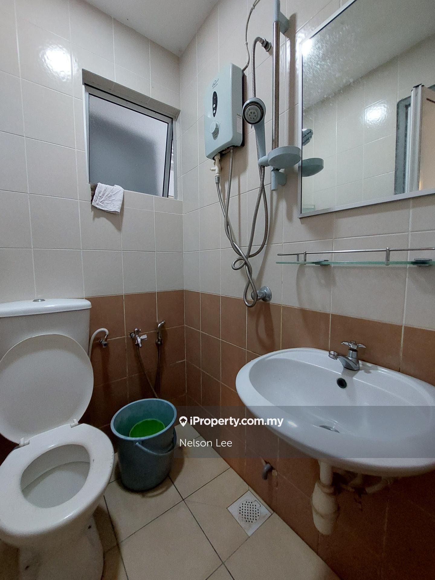 Townhouse for Sale in Bandar Mahkota Cheras, Cheras by Nelson Lee - iProperty.com.my