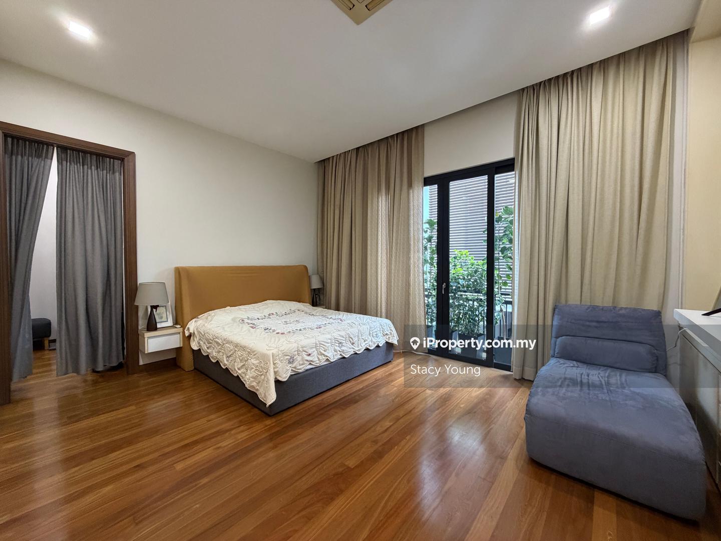 Banglo untuk Dijual di Bukit Gita Bayu, Seri Kembangan oleh Stacy Young - iProperty.com.my