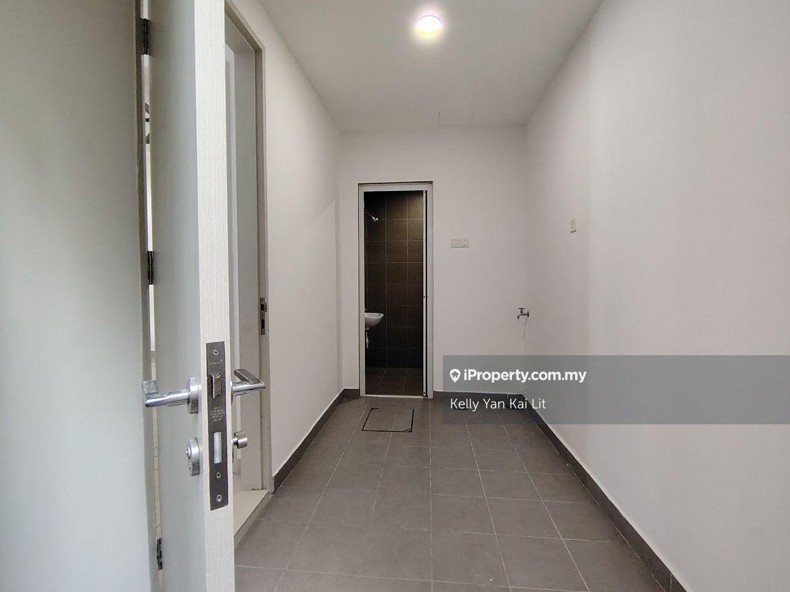 3-storey Terraced House for Sale in Park Residence, Seri Kembangan by Kelly Yan Kai Lit - iProperty.com.my